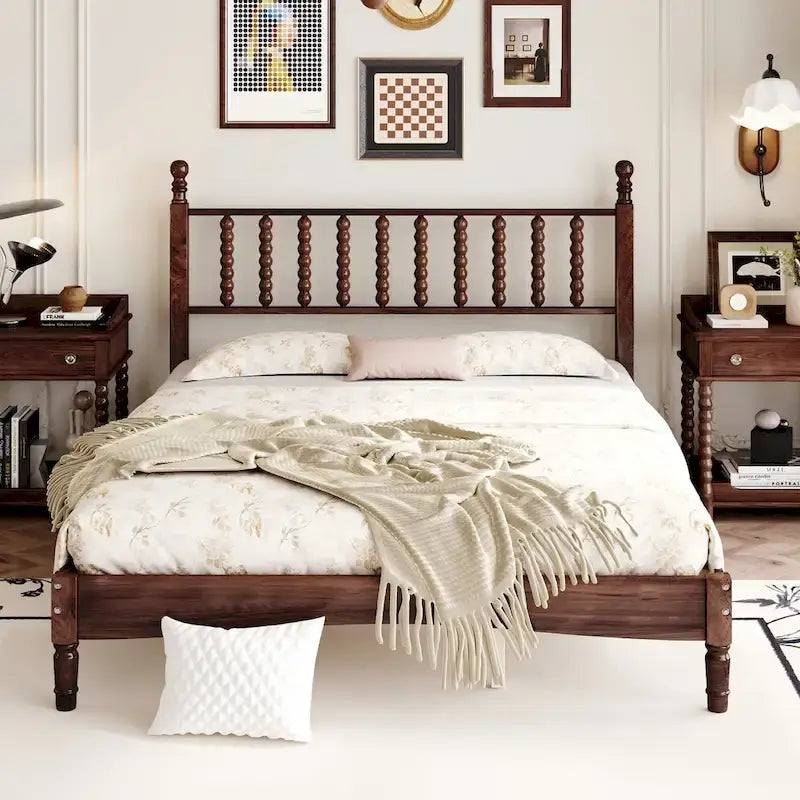 Retro Style Wood Platform Bed with Gourd Shaped Headboard,Queen Size
