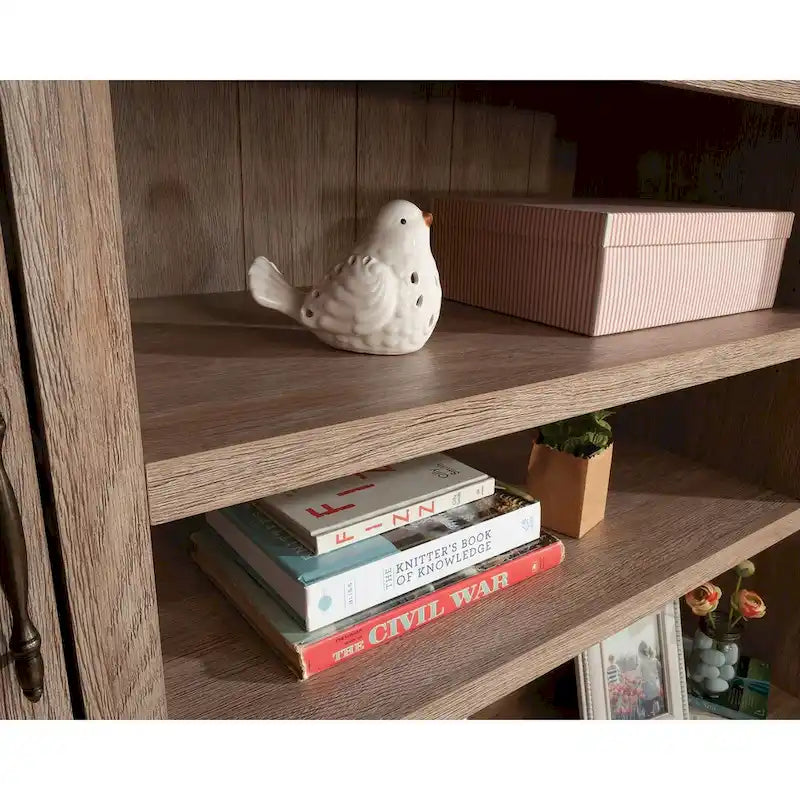 Rollingwood Country 66 Hutch